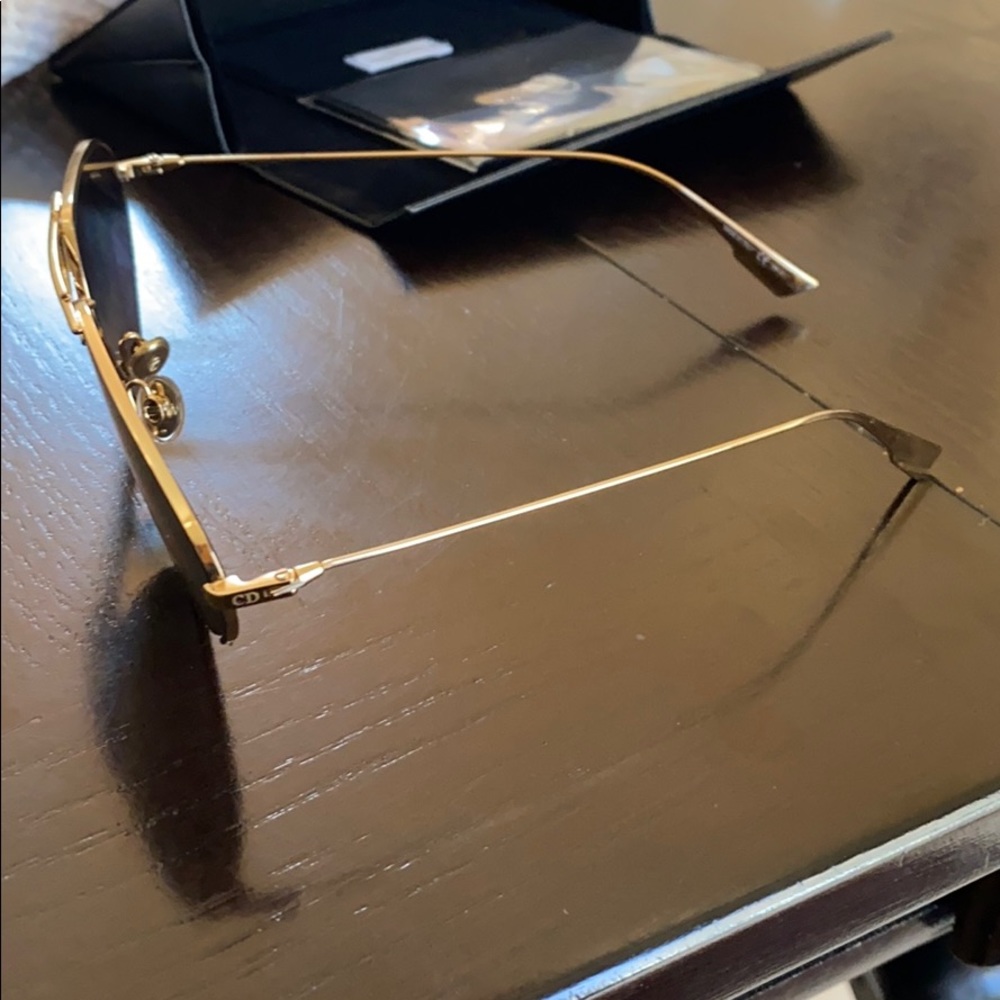 New !! Dior sunglasses - Picture 3 of 5
